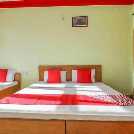 Oyo 63541 Hotel New Indra Lodge Joshimath Bagian luar foto