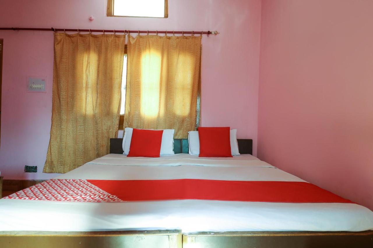 Oyo 63541 Hotel New Indra Lodge Joshimath Bagian luar foto